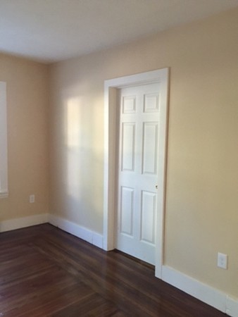 23 Newman Street Springfield, MA 01105 - Photo 7 of 16
