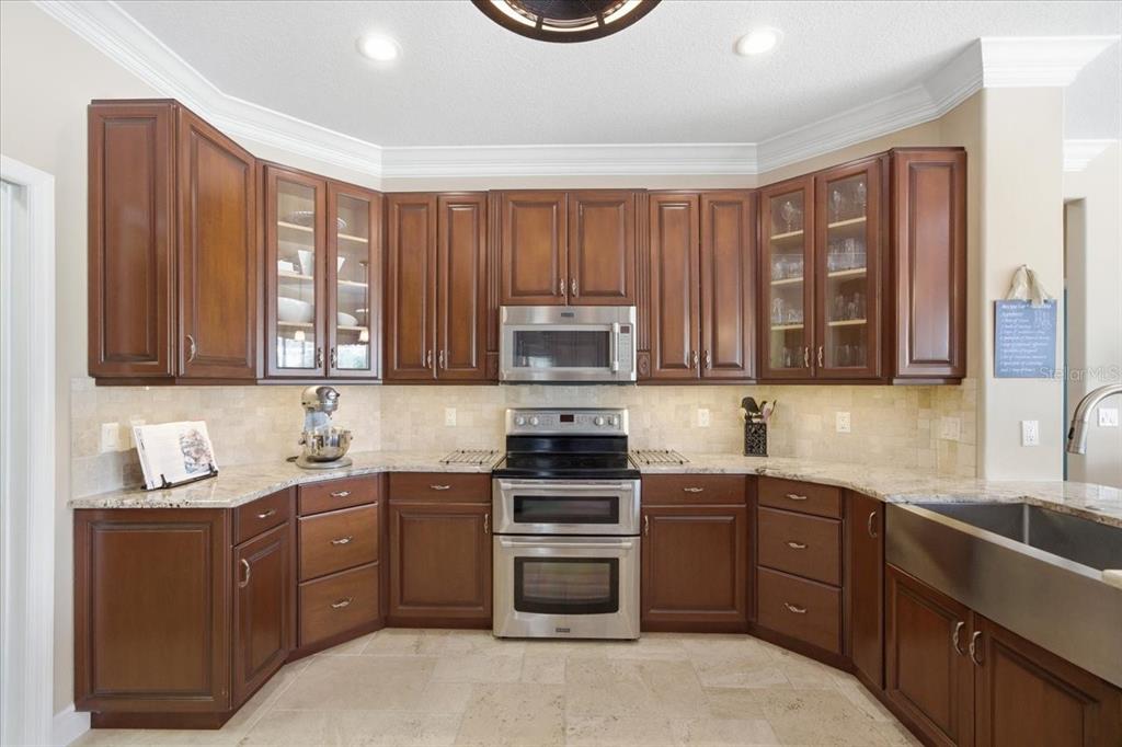 4317 Beau Rivage Circle Lutz, FL 33558 - Photo 25 of 70