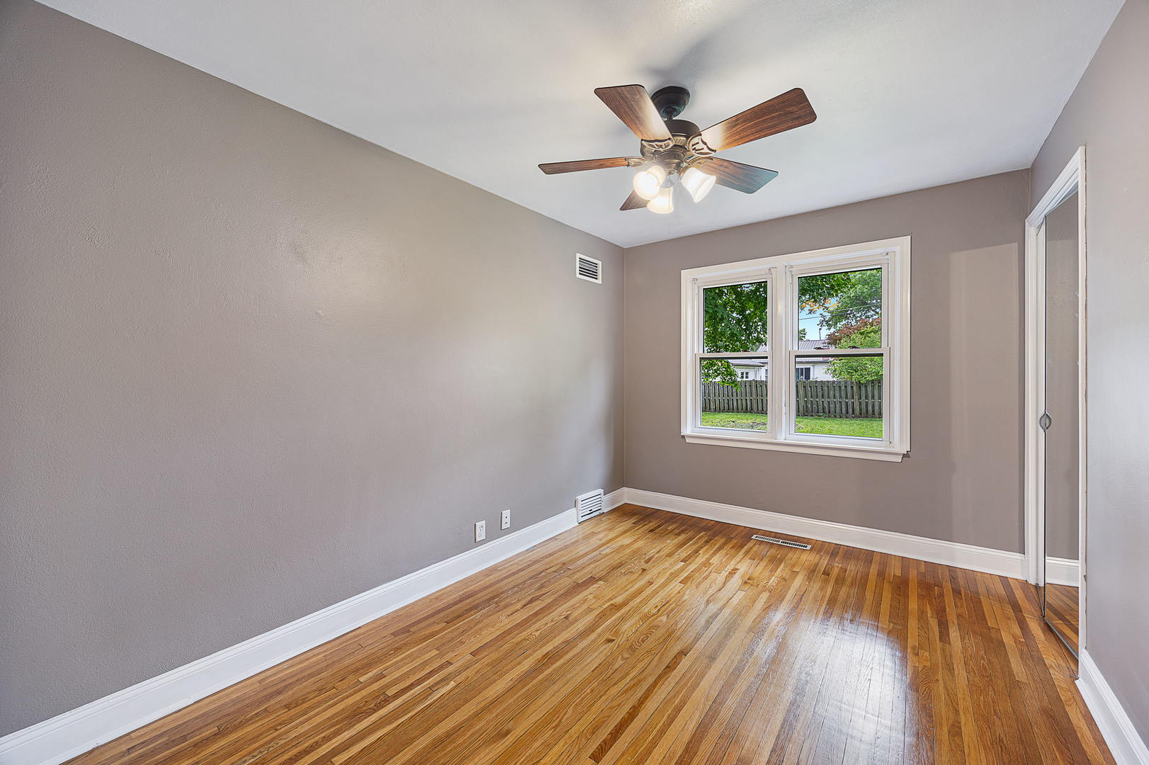 1005 North Walnut Street Normal, IL 61761 - Photo 13 of 37