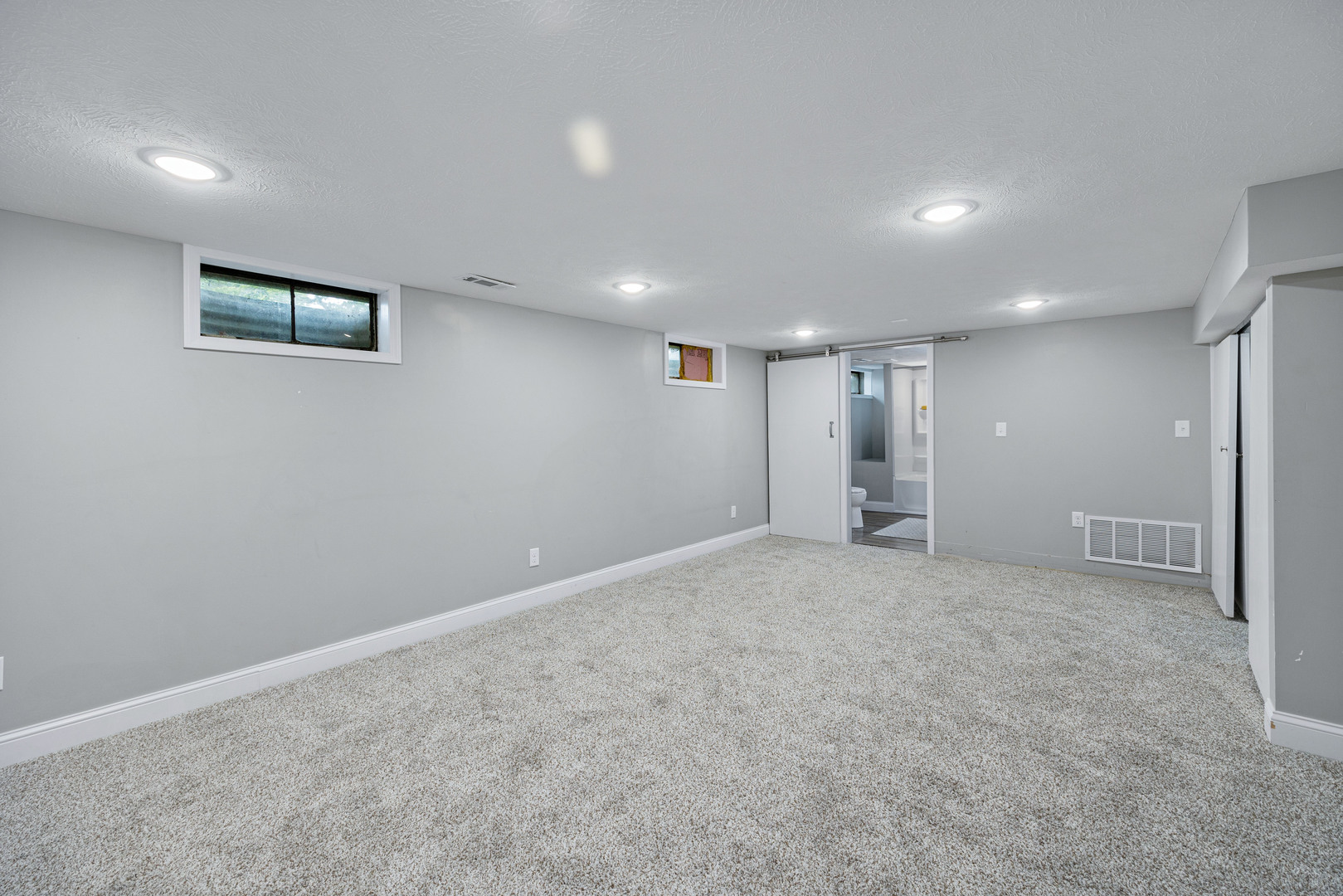 1005 North Walnut Street Normal, IL 61761 - Photo 25 of 37