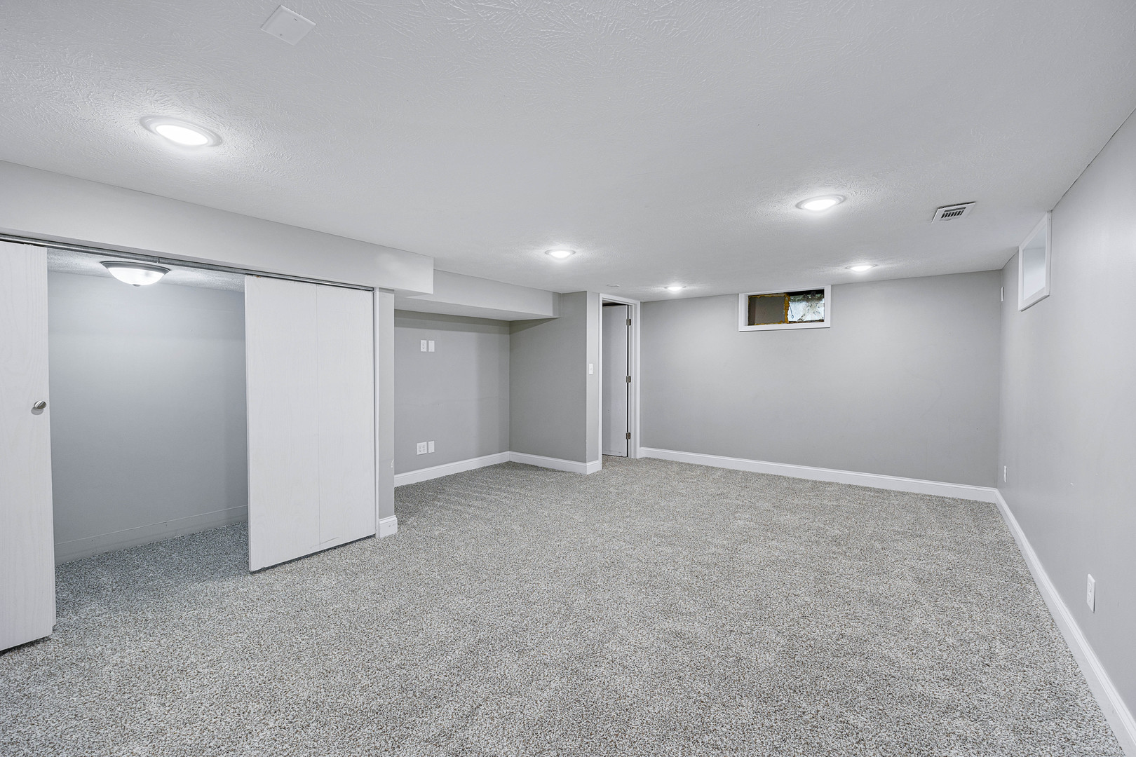 1005 North Walnut Street Normal, IL 61761 - Photo 27 of 37