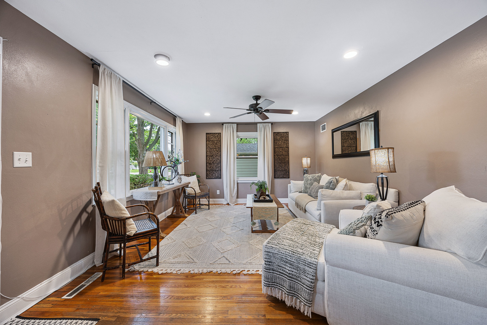 1005 North Walnut Street Normal, IL 61761 - Photo 3 of 37