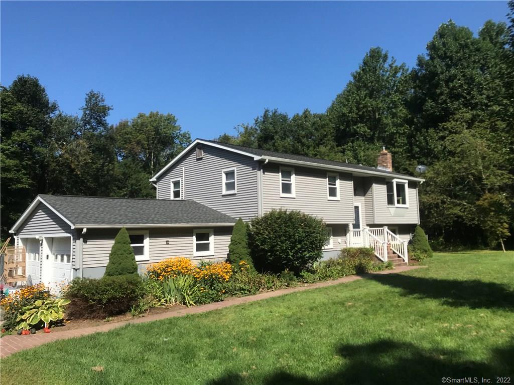 71 Doyle Road Montville, CT 06370 - Photo 1 of 1