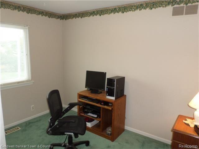 5395 Eagle Road Highland, MI 48356 - Photo 22 of 26 GetMedia-21.ashx