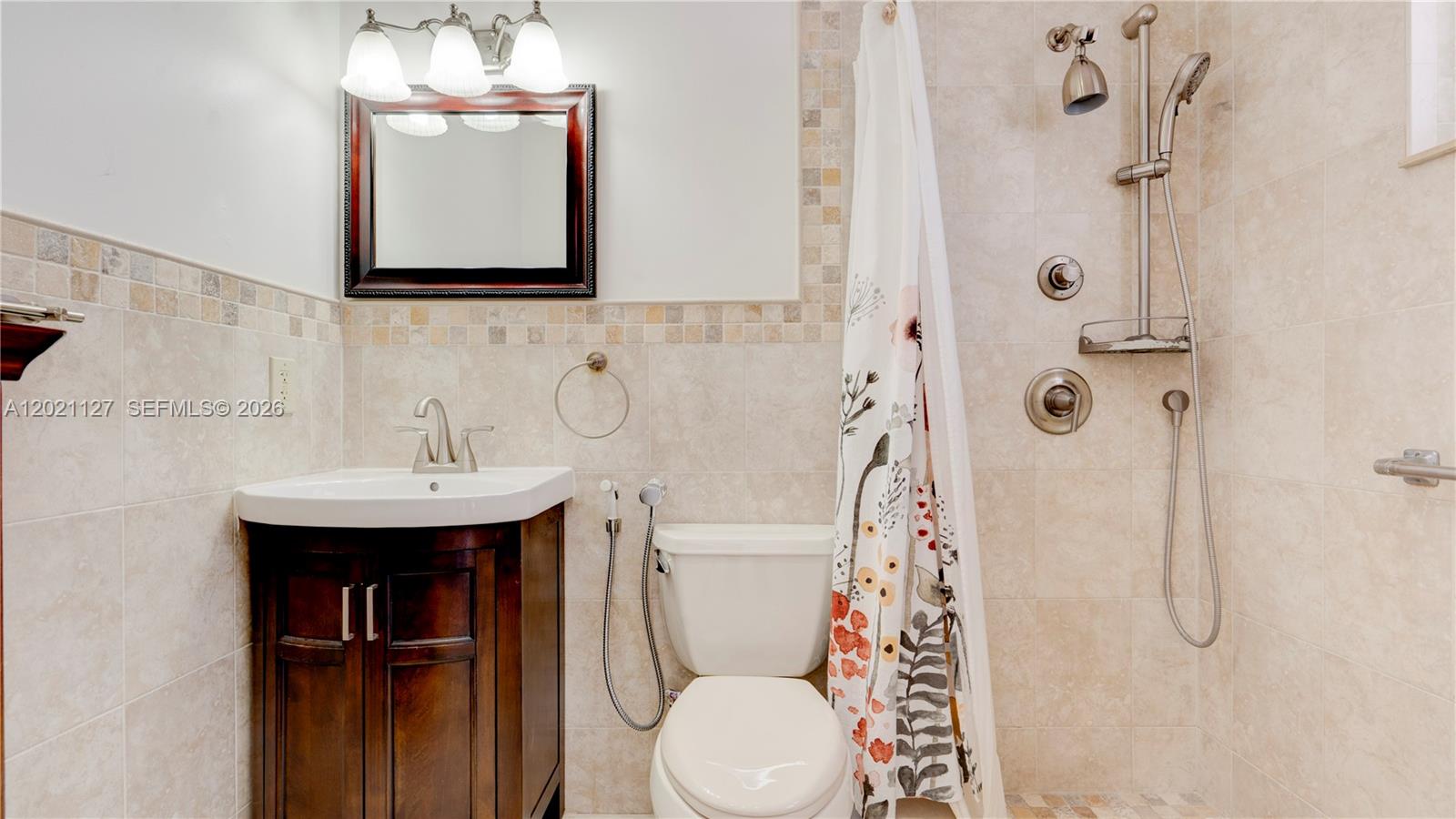 3611 Southwest 23rd Street Miami, FL 33145 - Photo 21 of 56 3613 with shower and window