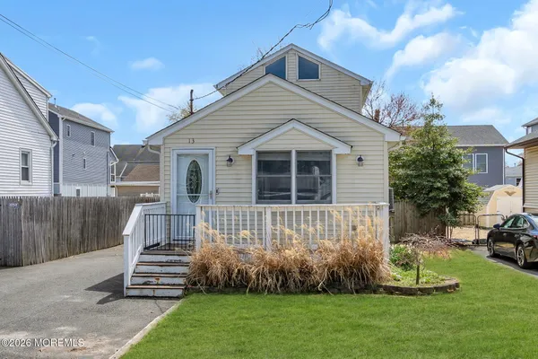 $399,000 | 13 Adair Drive, Brick, NJ 08723