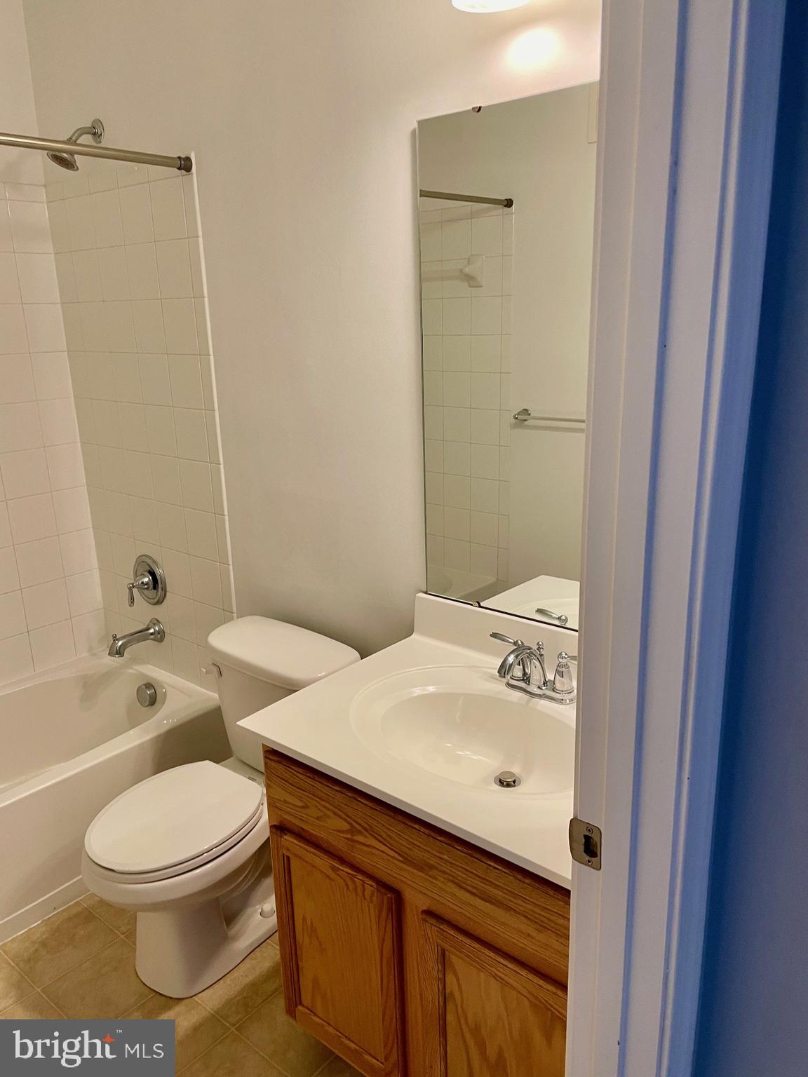 8005 Forest Ridge Drive, Unit 9 Chesapeake Beach, MD 20732 - Photo 20 of 34 Main Hallway bathroom