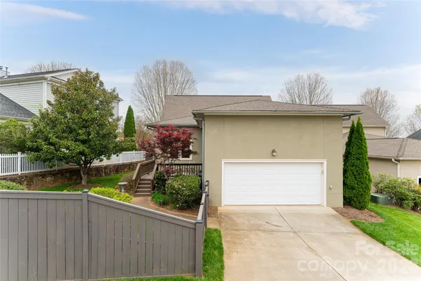 $999,000 | 16 Dearborn Street, Asheville, NC 28803