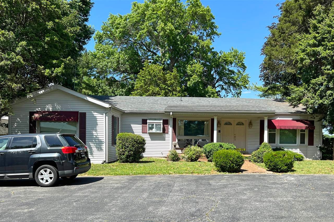 1810 Kummer Road Franklin, KY 42134 - Photo 1 of 48 Gallery Image 1