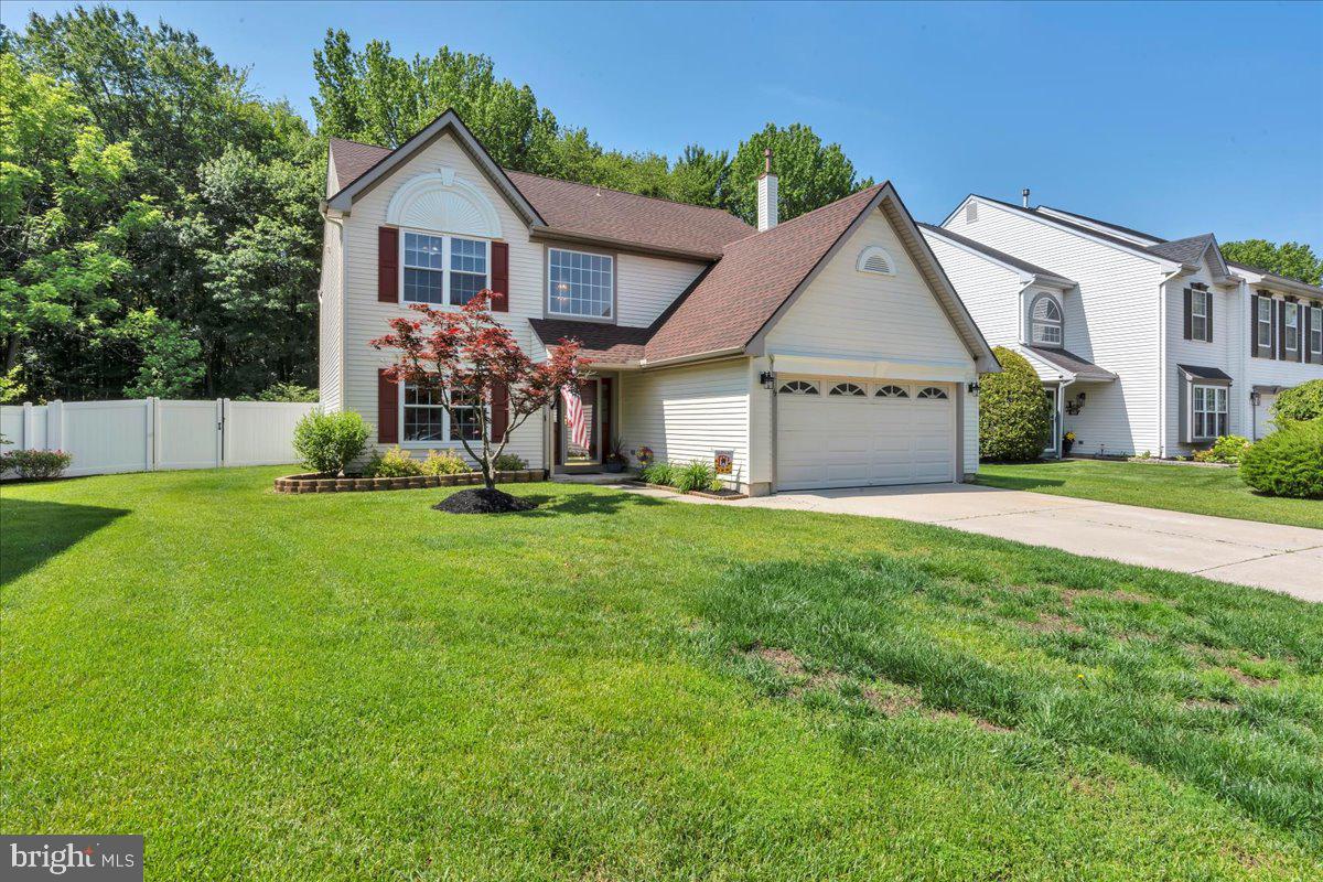 17 Vassar Road Mount Laurel, NJ 08054 - Photo 3 of 33 a view of a house with a yard and porch