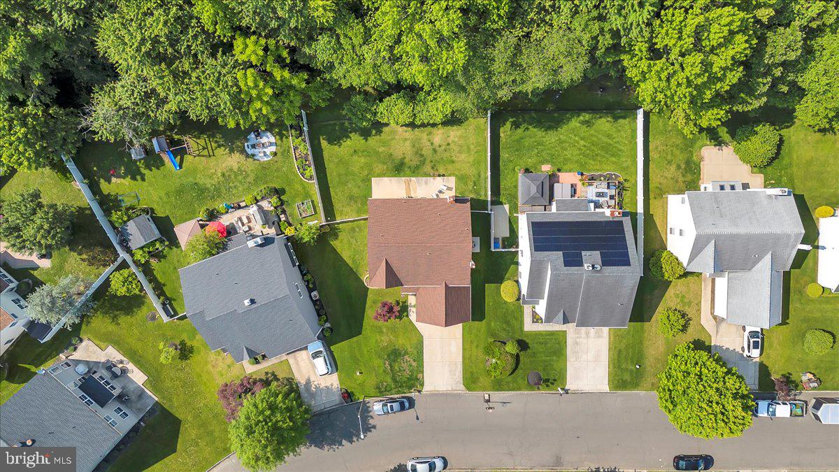 17 Vassar Road Mount Laurel, NJ 08054 - Photo 33 of 33 an aerial view of a house with outdoor space and trees all around