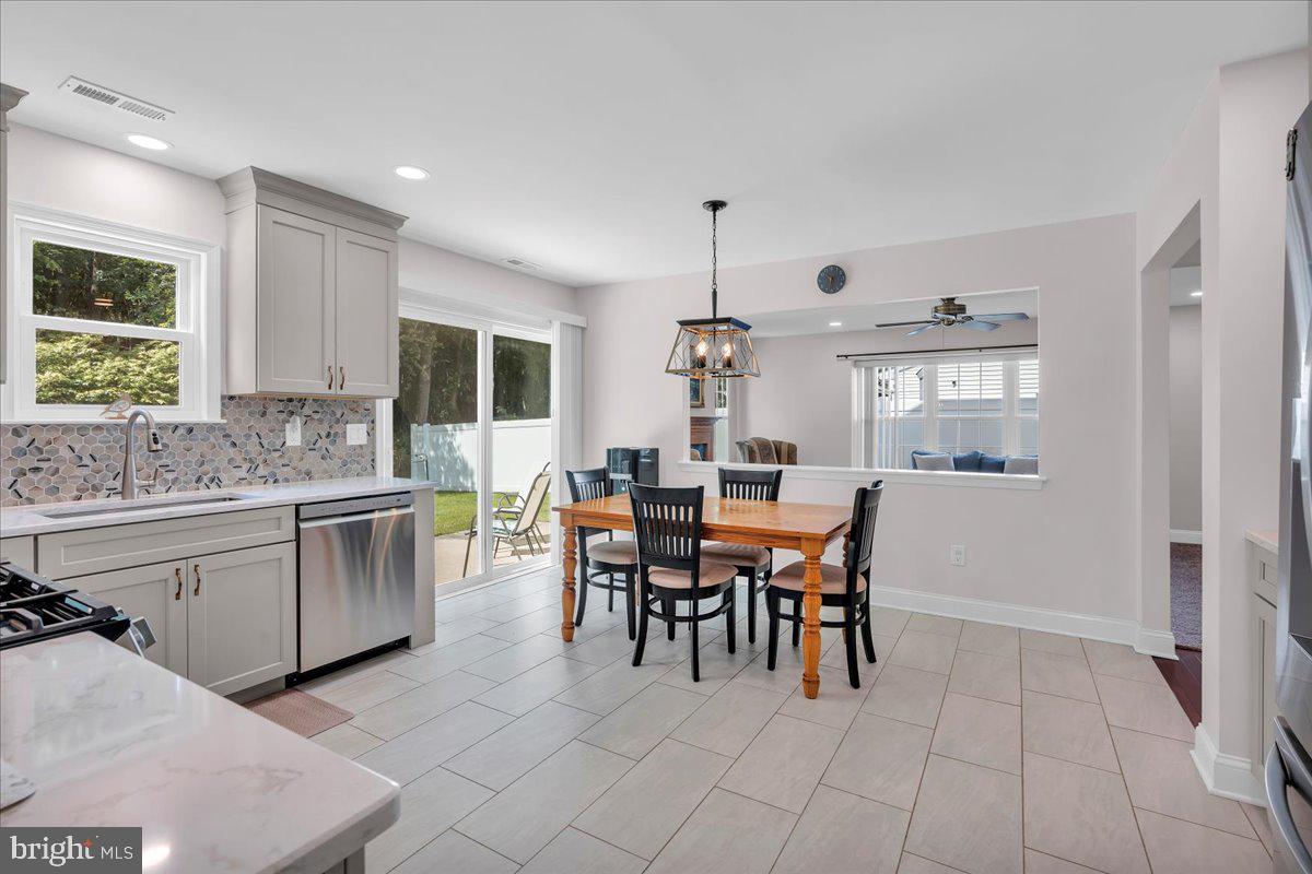 17 Vassar Road Mount Laurel, NJ 08054 - Photo 10 of 33