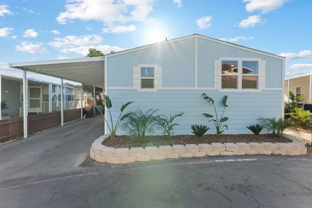 $275,000 | 13162 Highway 8 Business, Unit 104, El Cajon, CA 92021