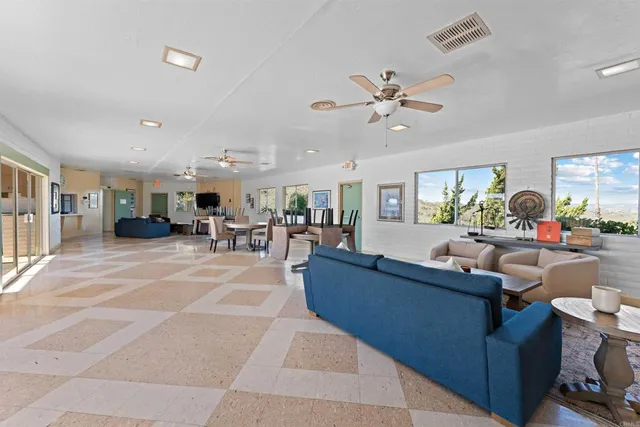 $275,000 | 13162 Highway 8 Business, Unit 104, El Cajon, CA 92021