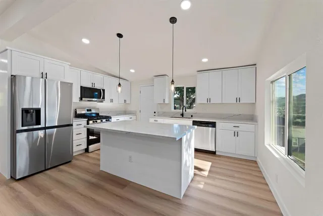 $275,000 | 13162 Highway 8 Business, Unit 104, El Cajon, CA 92021