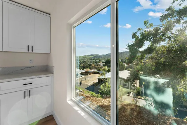 $275,000 | 13162 Highway 8 Business, Unit 104, El Cajon, CA 92021