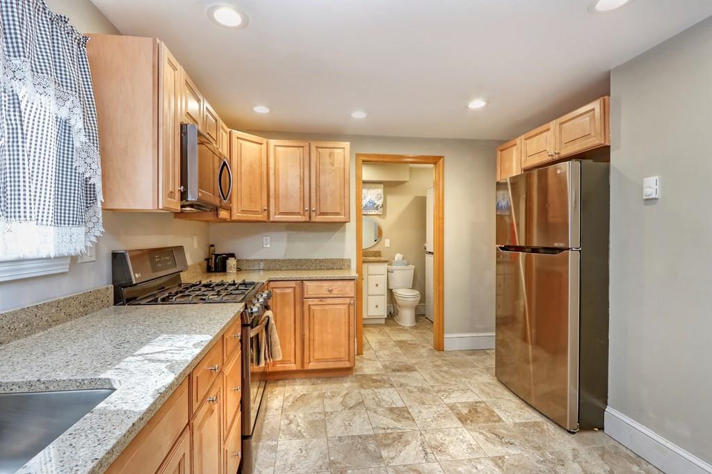 2 Glenhaven Road Boston, MA 02132 - Photo 5 of 19 Gallery Image 5