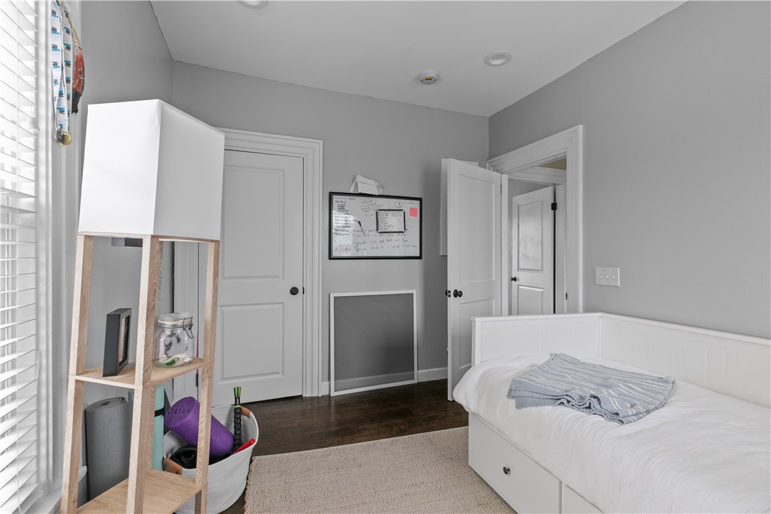 5 Elliot Place Newport, RI 02840 - Photo 19 of 38