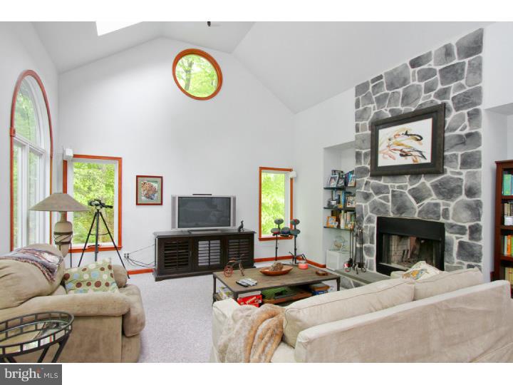 1679 Slitting Mill Road Glen Mills, PA 19342 - Photo 3 of 11 Great Room