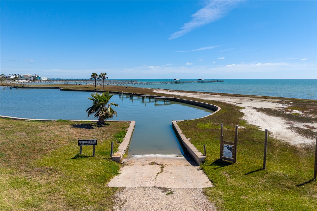 2003 North Fulton Beach Road, Unit 48 Rockport, TX 78382 - Photo 29 of 40 Gallery Image 29