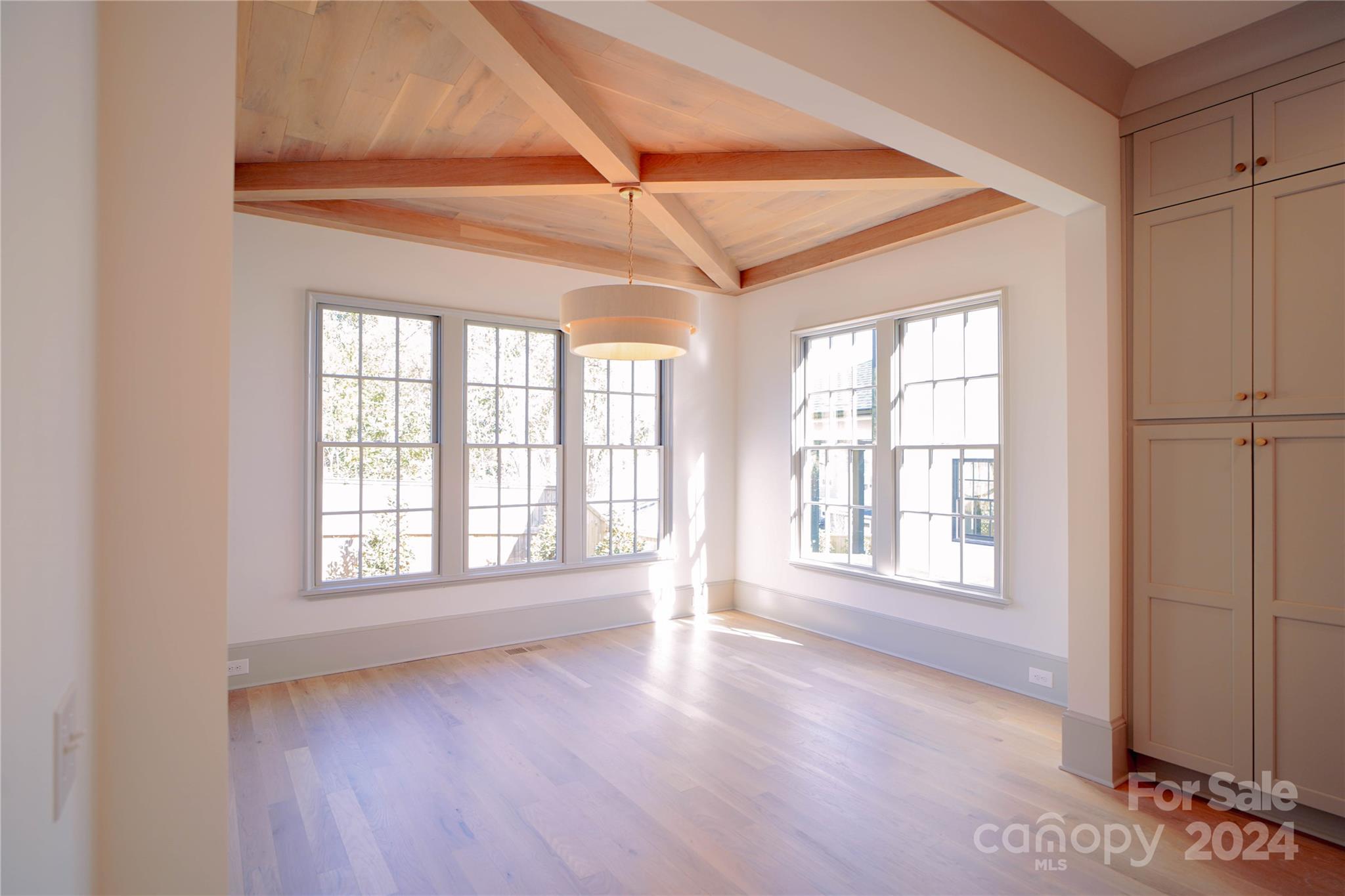 1229 Reece Road Charlotte, NC 28209 - Photo 14 of 28 Gallery Image 14