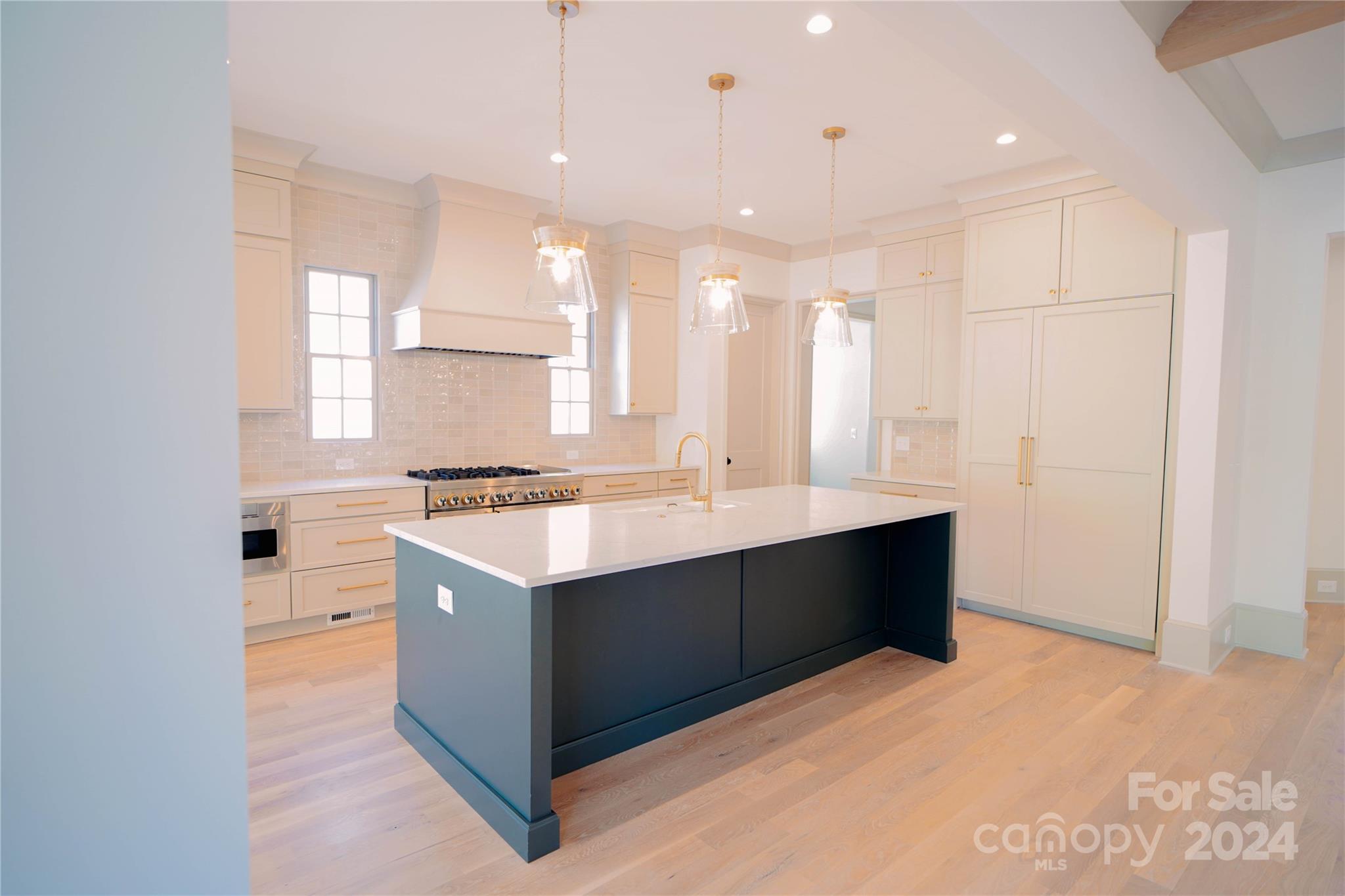1229 Reece Road Charlotte, NC 28209 - Photo 9 of 28 Gallery Image 9