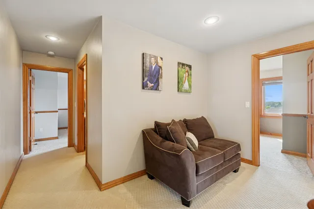 $625,000 | 1625 Symphony Heights, Green Bay, WI 54311