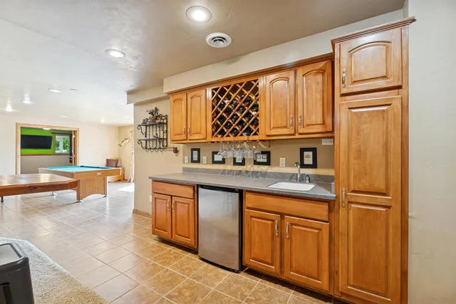 $625,000 | 1625 Symphony Heights, Green Bay, WI 54311