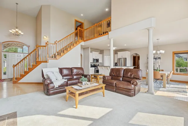 $625,000 | 1625 Symphony Heights, Green Bay, WI 54311