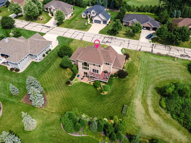 $625,000 | 1625 Symphony Heights, Green Bay, WI 54311