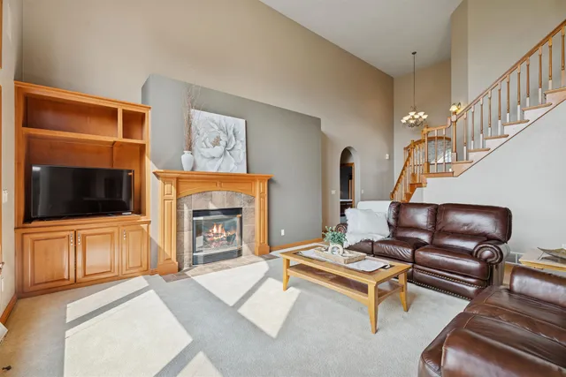 $625,000 | 1625 Symphony Heights, Green Bay, WI 54311