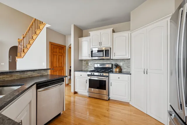 $625,000 | 1625 Symphony Heights, Green Bay, WI 54311