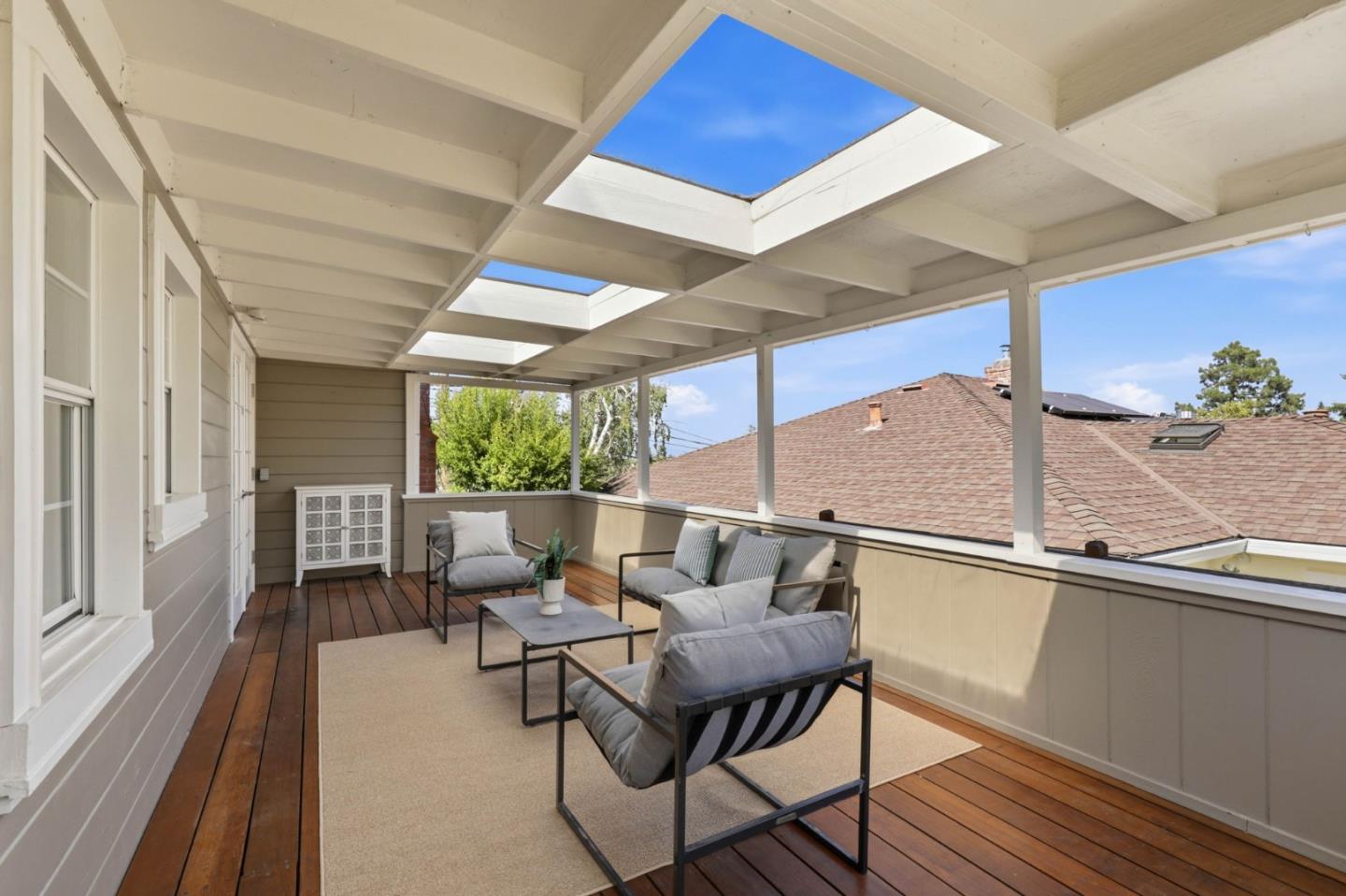 385 Ridge Road San Carlos, CA 94070 - Photo 22 of 29 Gallery Image 22