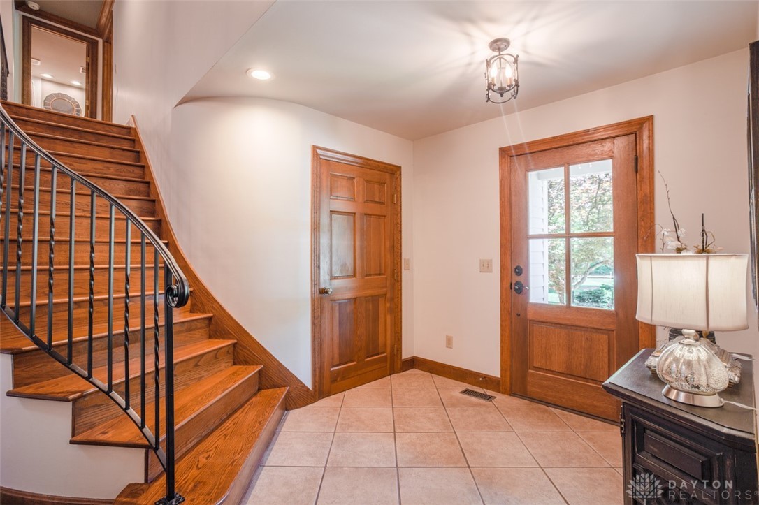 1786 West Rahn Road Dayton, OH 45459 - Photo 5 of 42 Gallery Image 5