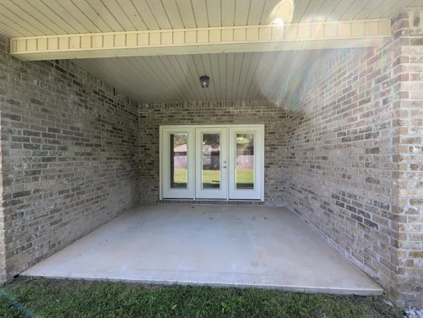 $2,520 | 3135 Hickory Street, Navarre, FL 32566