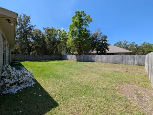 $2,520 | 3135 Hickory Street, Navarre, FL 32566