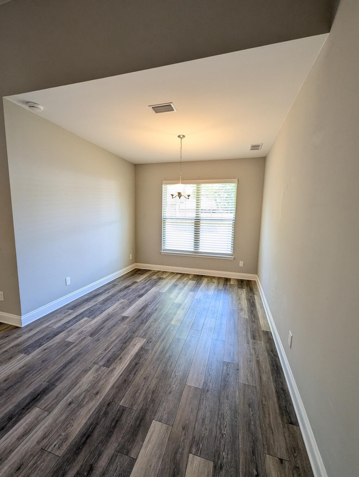 3135 Hickory Street Navarre, FL 32566 - Photo 10 of 32