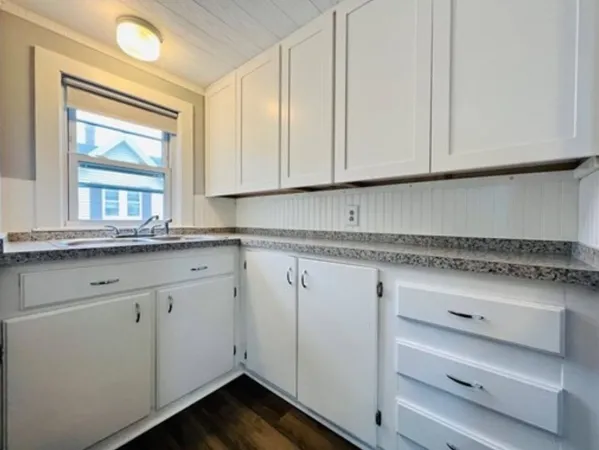 $799,900 | 2 Clifford Street, Middleboro, MA 02346