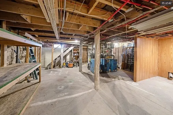 $799,900 | 2 Clifford Street, Middleboro, MA 02346