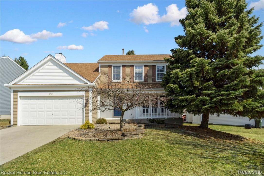 227 Parsons Lane Rochester, MI 48307 - Photo 1 of 29 000-photo--6897525.jpg