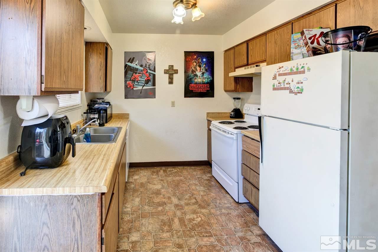 421-433 Timothy Way Fallon, NV 89406 - Photo 5 of 9 Photo 5