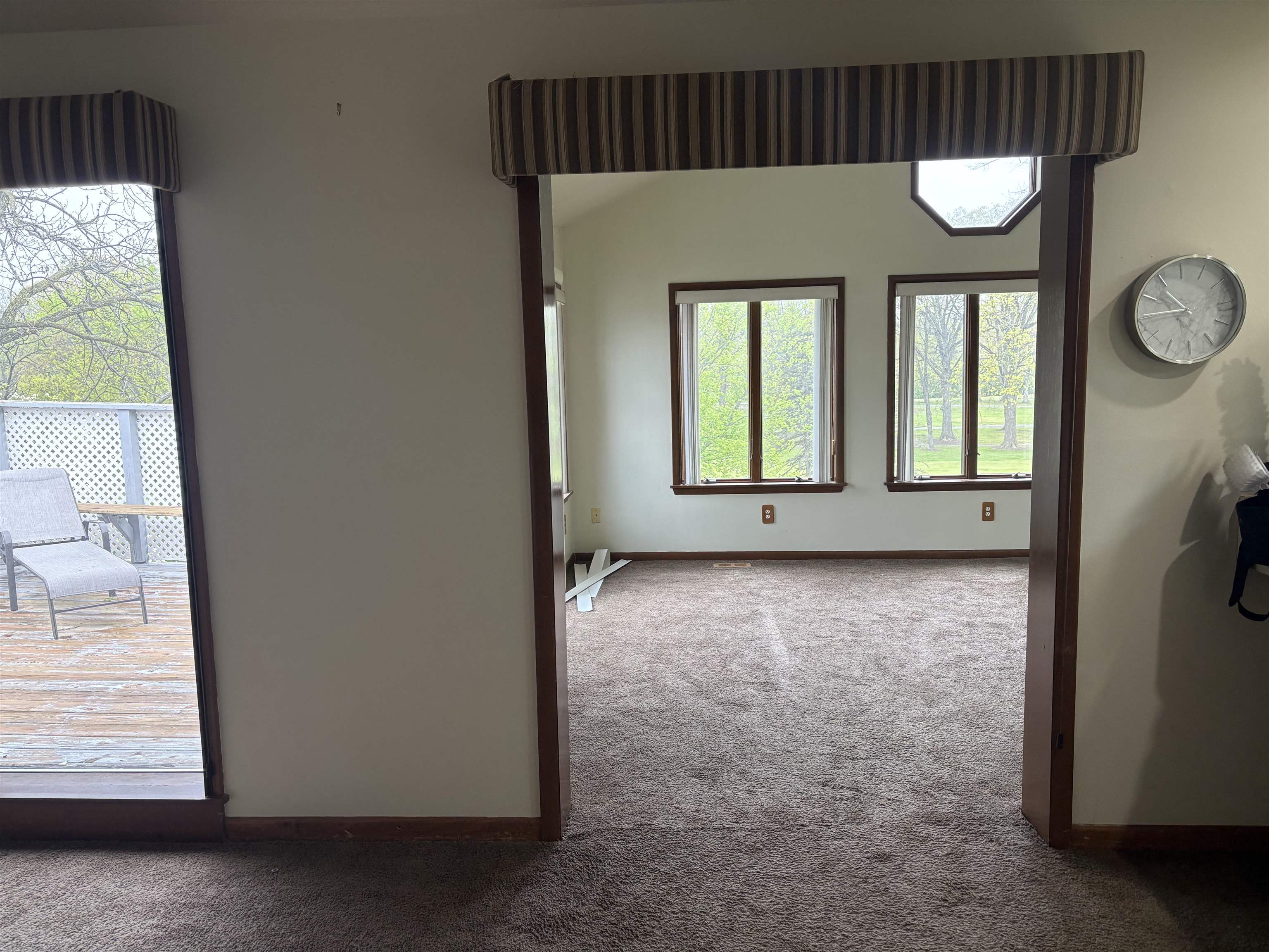 1390 Flushing Road Flushing, MI 48433 - Photo 9 of 33