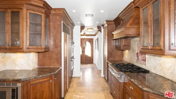 a view of front door