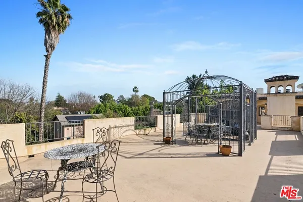 $8,975 | 12841 Landale Street, Studio City, CA 91604