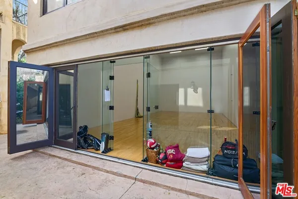 $8,975 | 12841 Landale Street, Studio City, CA 91604