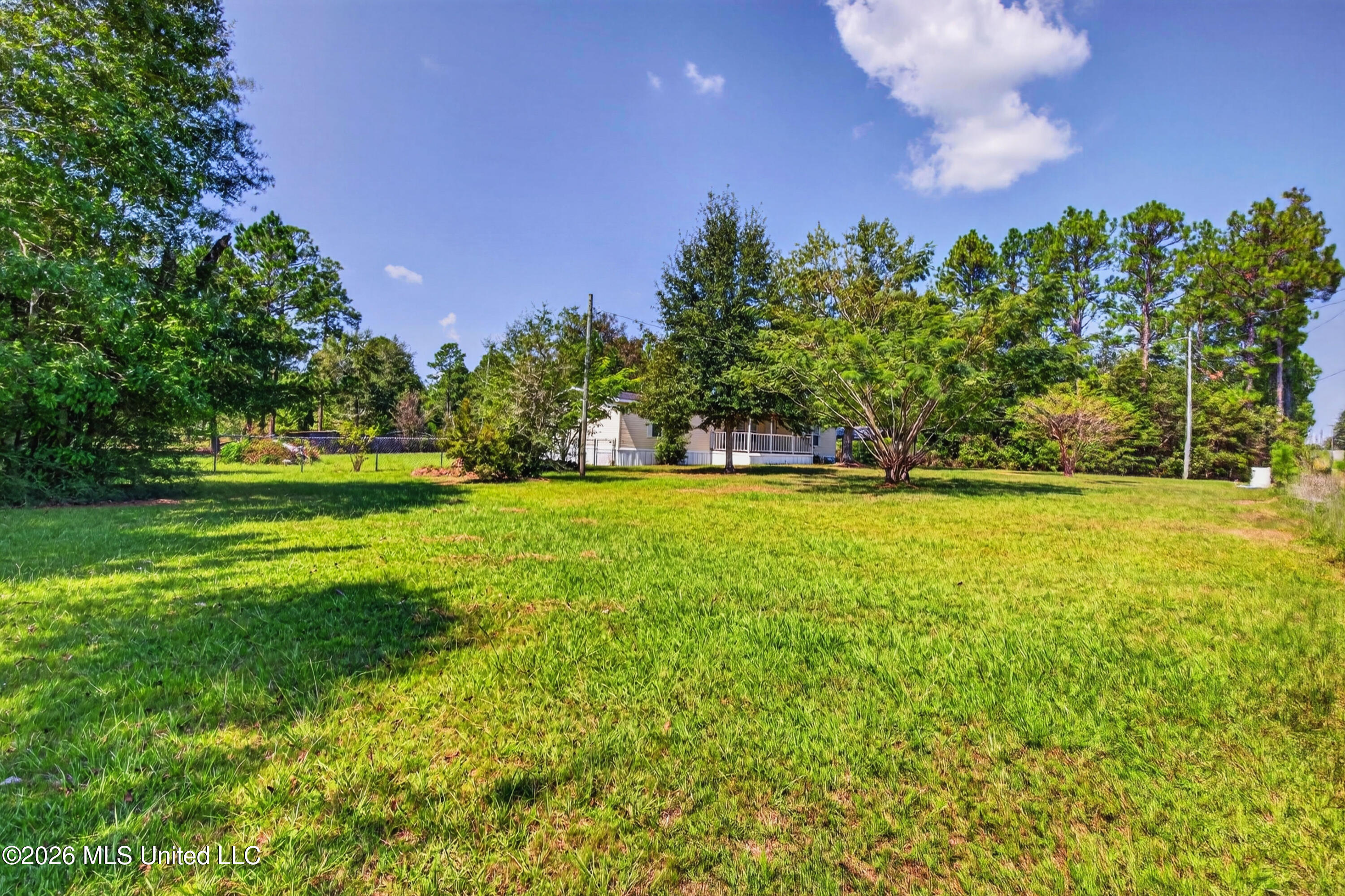 91 Lake Road McHenry, MS 39561 - Photo 5 of 31 91LakeRd.-4_Original