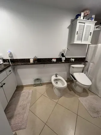 $5,500 | 5600 Collins Avenue, Unit 11P, Miami Beach, FL 33140