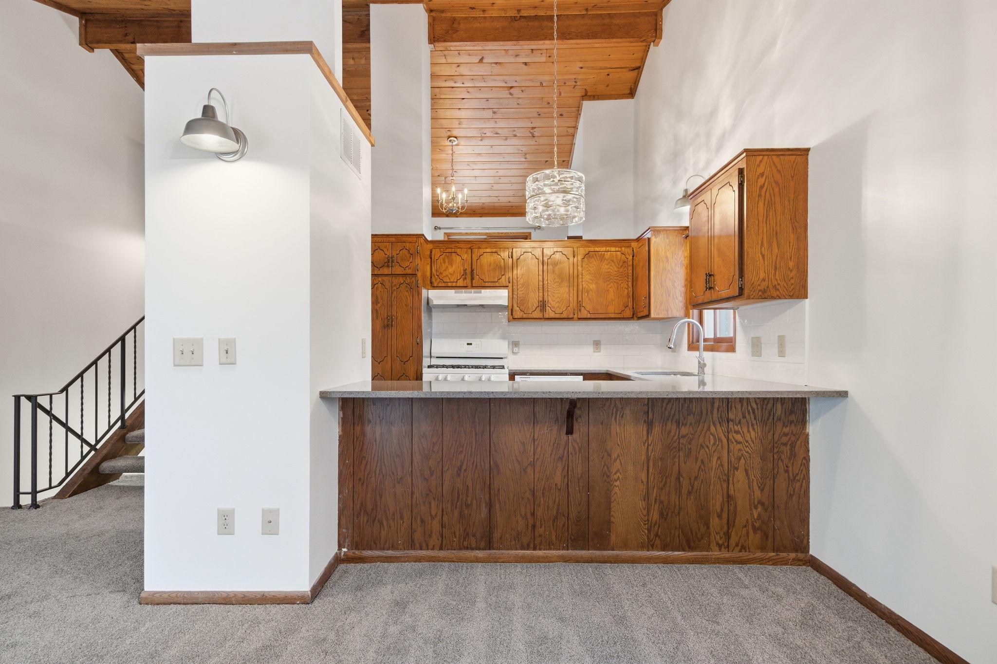 1266 Polk Street South Shakopee, MN 55379 - Photo 12 of 32