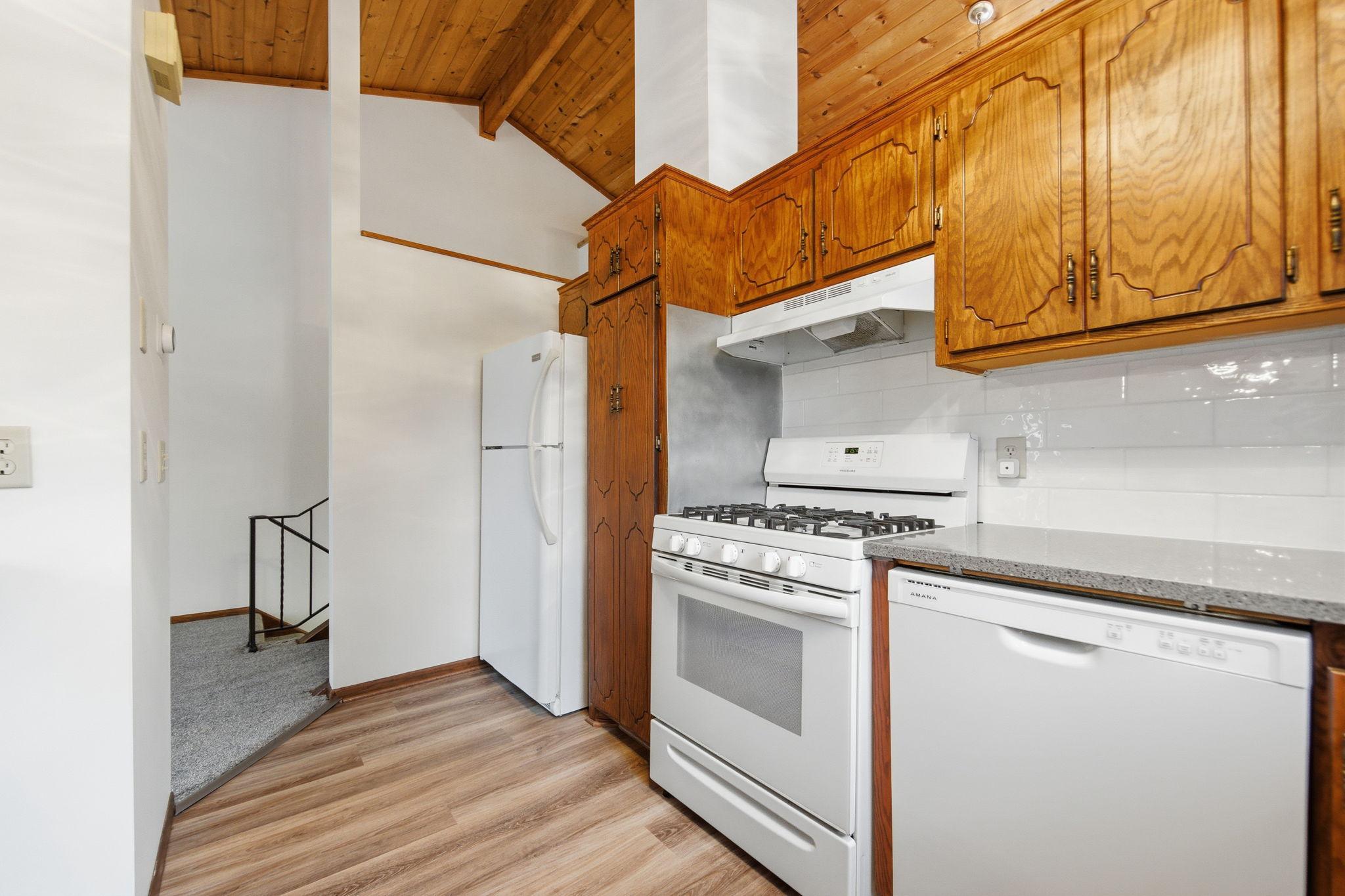 1266 Polk Street South Shakopee, MN 55379 - Photo 18 of 32