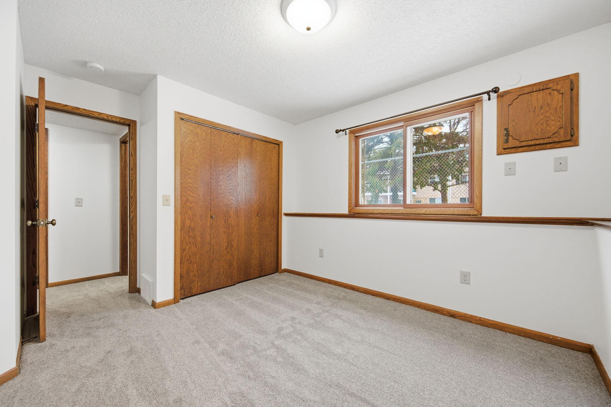 1266 Polk Street South Shakopee, MN 55379 - Photo 27 of 32